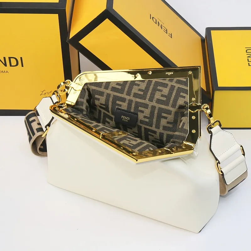 All Categories Fendi Women's Bags (Fendi) Fendi 325
