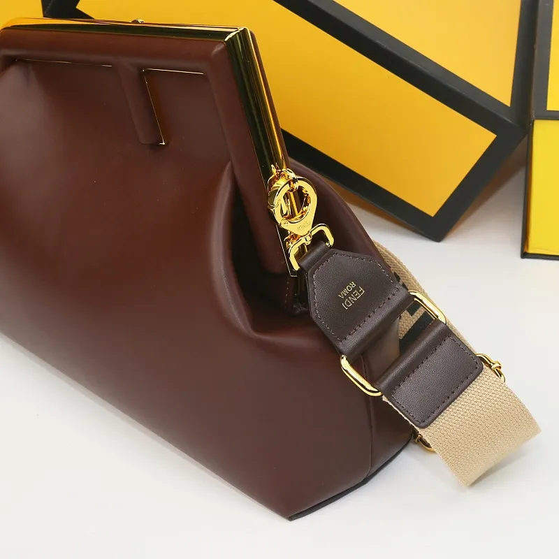All Categories Fendi Women's Bags (Fendi) Fendi 325