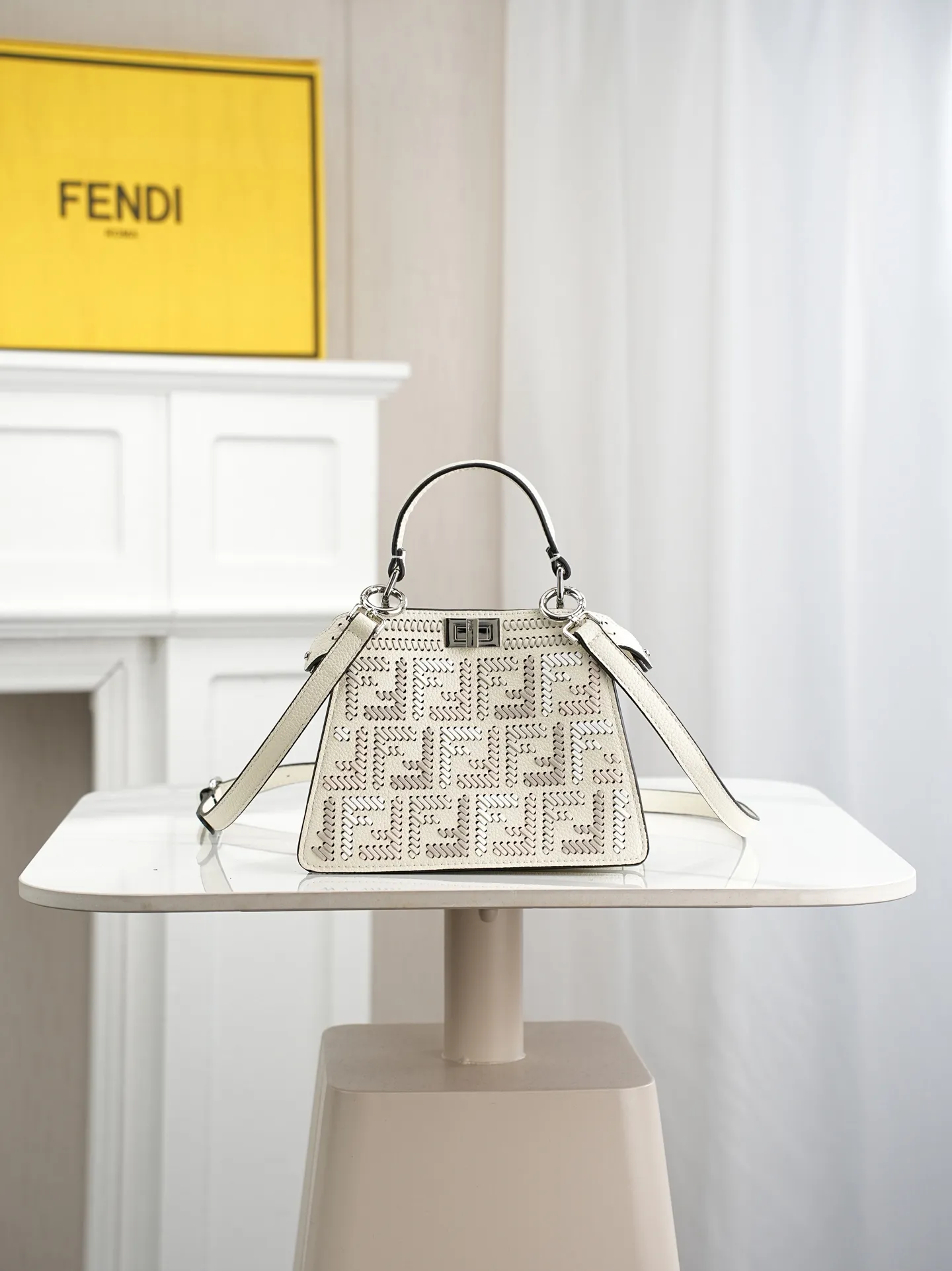 All Categories Fendi Women's Bags (Fendi) Fendi 33208