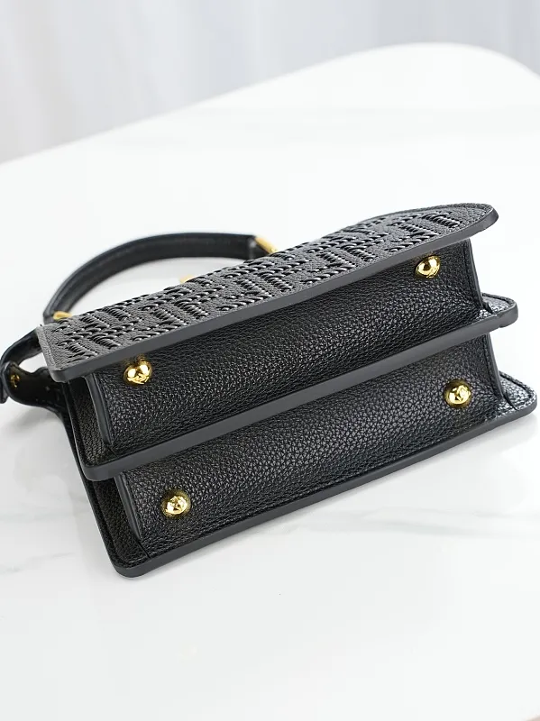 All Categories Fendi Women's Bags (Fendi) Fendi 33208