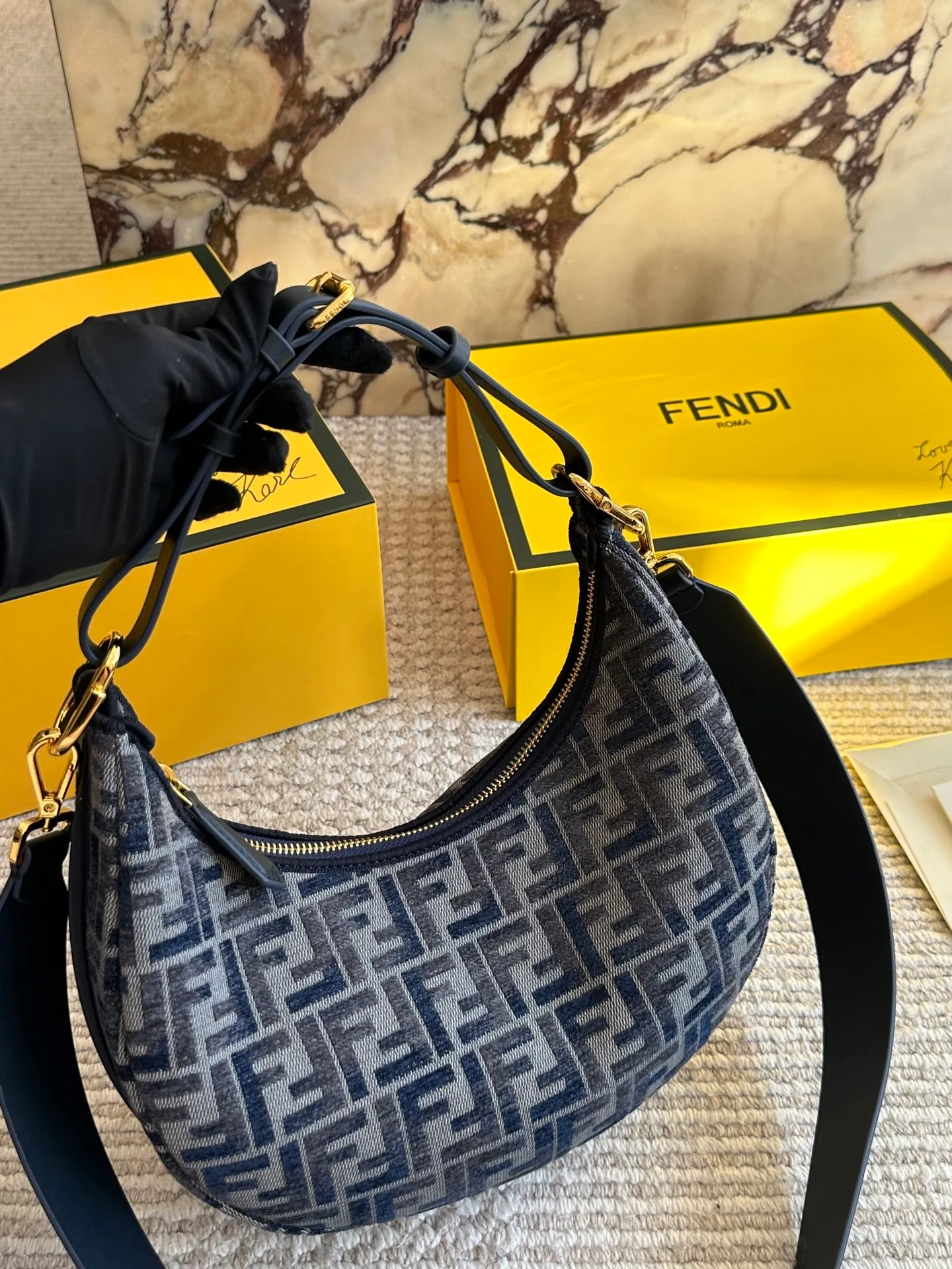 All Categories Official Website "Brand Women's Bags" Women's Bags 💙 FENDI 2025 New Fendi Underarm Bag