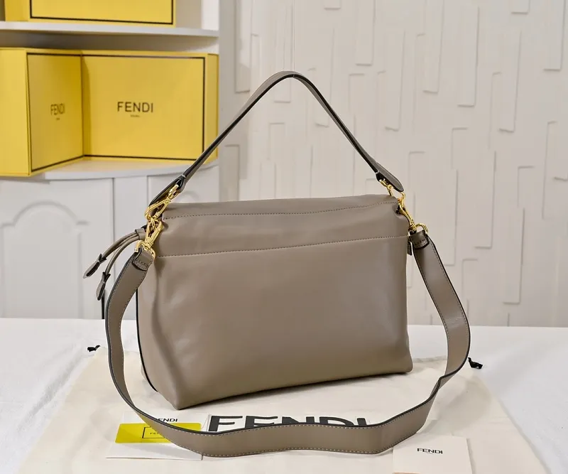 All Categories Fendi Women's Bags (Fendi) Fendi 7715