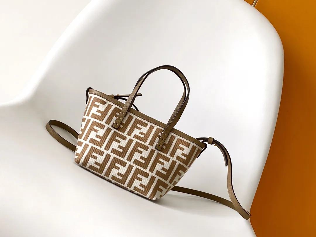 All Categories Fendi Women's Bags (Fendi) Fendi S096