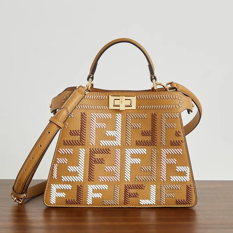 All Categories Fendi Women's Bags (Fendi) Fendi 2711