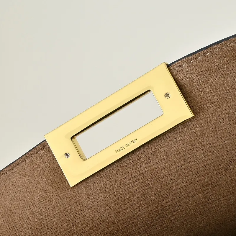 All Categories Fendi Women's Bags (Fendi) Fendi 11-01