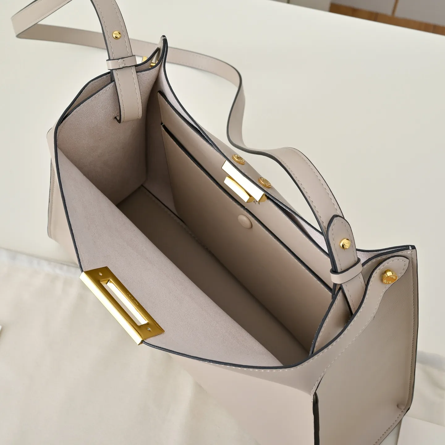 All Categories Fendi Women's Bags (Fendi) Fendi 11-01