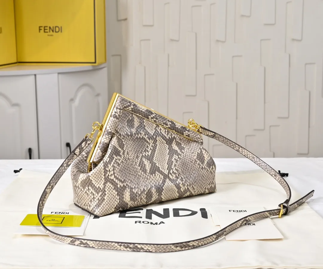 All Categories Fendi Women's Bags (Fendi) Fendi 80016