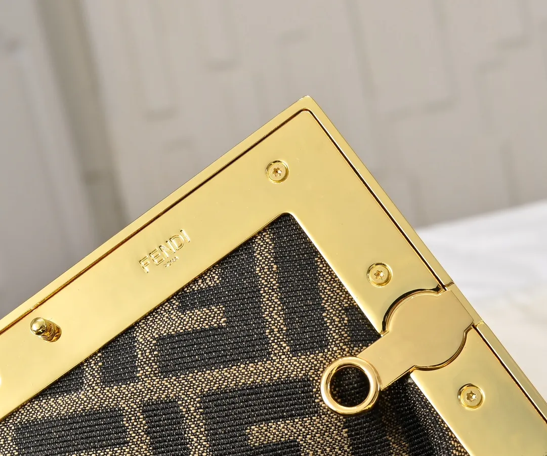 All Categories Fendi Women's Bags (Fendi) Fendi 80016