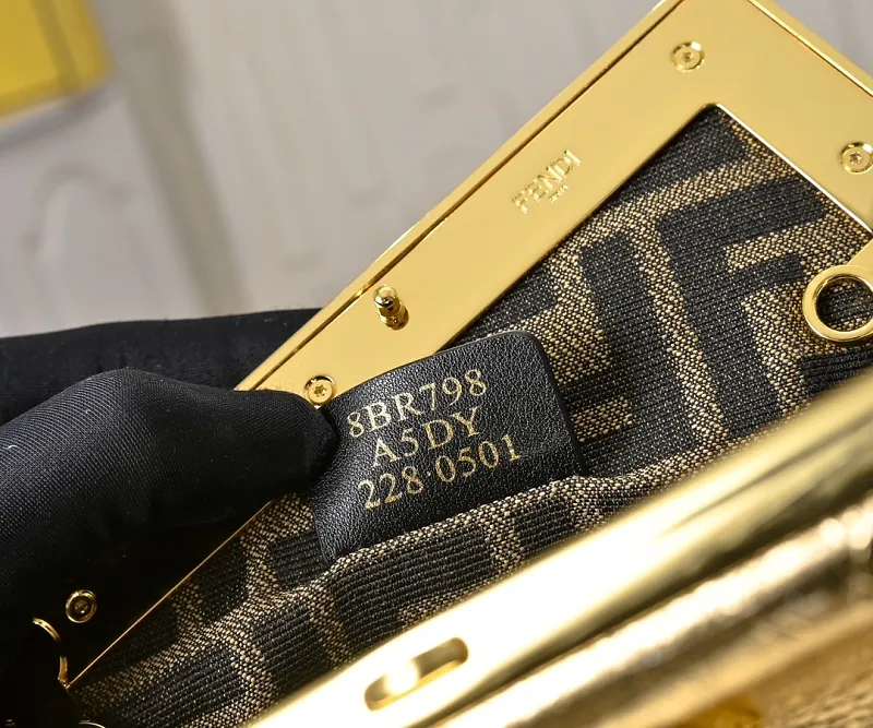 All Categories Fendi Women's Bags (Fendi) Fendi 80016