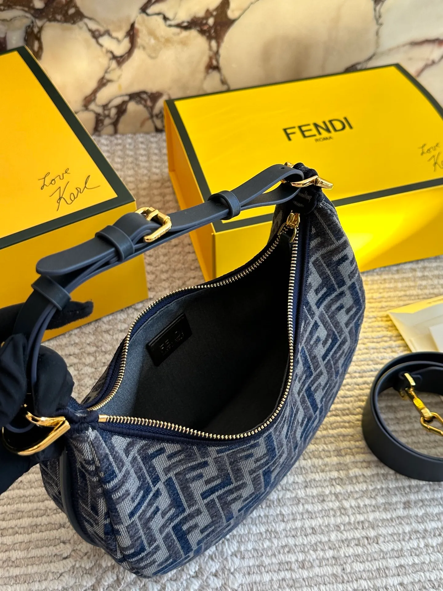 All Categories Official Website "Brand Women's Bags" Women's Bags 💙 FENDI 2025 New Fendi Underarm Bag