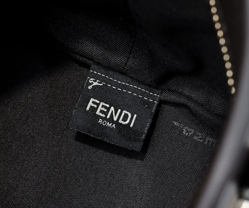 All Categories Fendi Women's Bags (Fendi) Fendi 2319