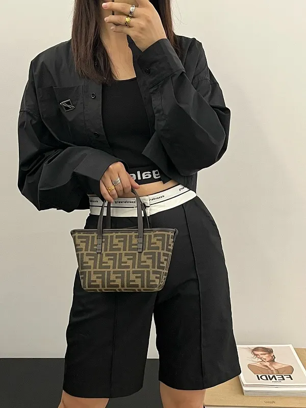All Categories Fendi Women's Bags (Fendi) Fendi 2319