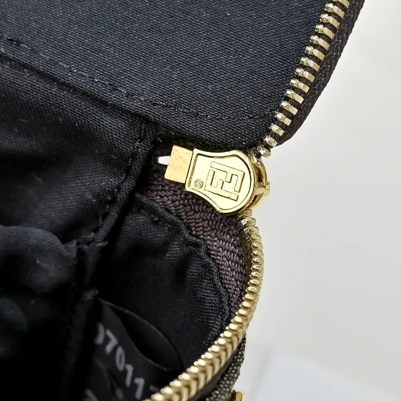All Categories Fendi Women's Bags (Fendi) Fendi 33201