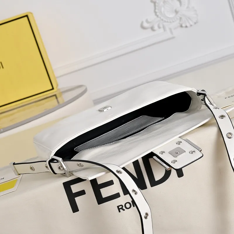 All Categories Fendi Women's Bags (Fendi) Fendi 1116