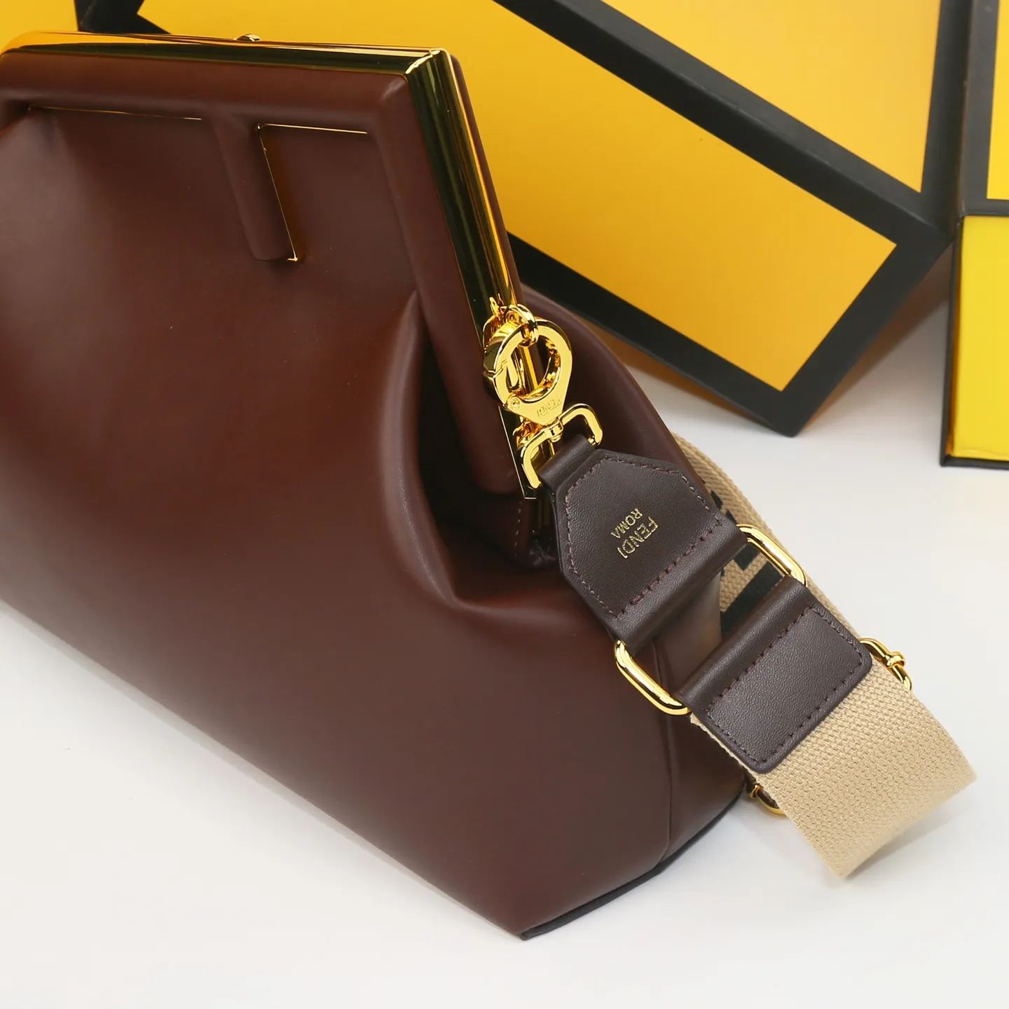 All Categories Fendi Women's Bags (Fendi) Fendi 3232