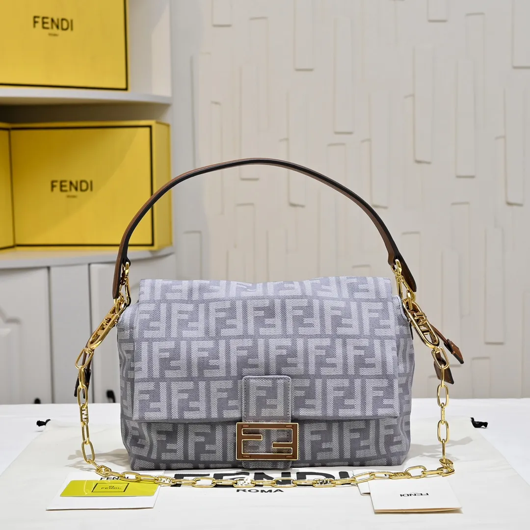 All Categories Fendi Women's Bags (Fendi) Fendi 7716