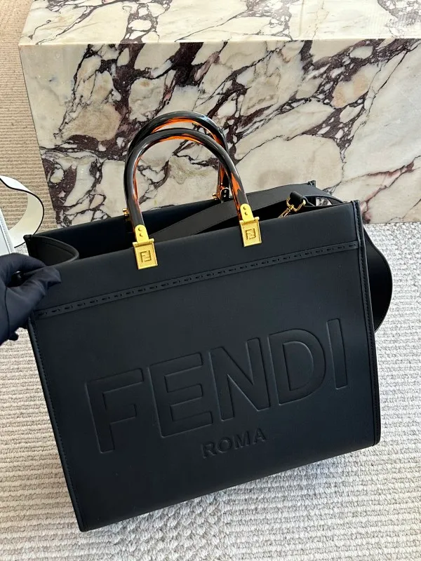 All Categories Official Website "Brand Women's Bags" Women's Bags 💙 FENDI 2025 New Fendi Handbags