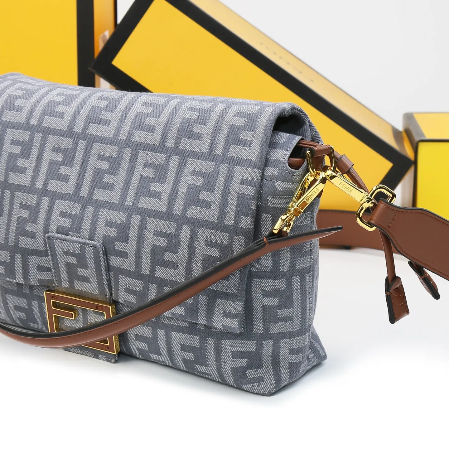 All Categories Fendi Women's Bags (Fendi) Fendi 2090