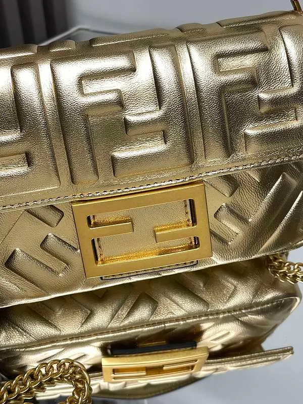 All Categories Fendi Women's Bags (Fendi) Fendi Original Order 52039 Gold and Silver