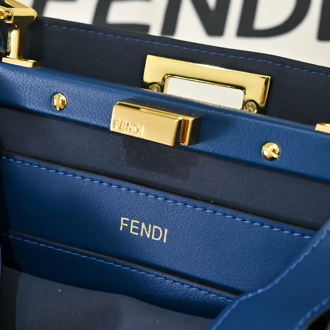 All Categories Fendi Women's Bags (Fendi) Fendi 8803