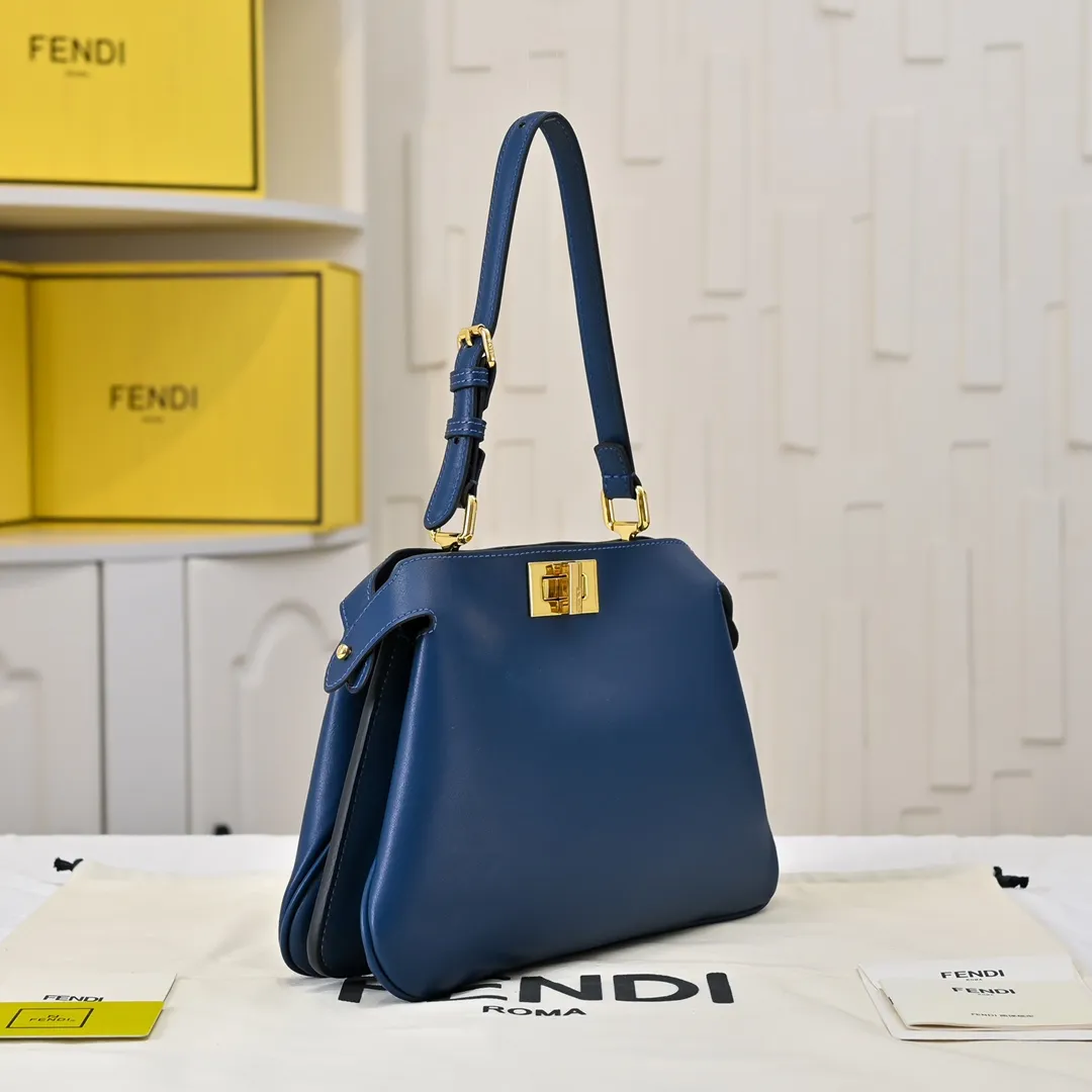 All Categories Fendi Women's Bags (Fendi) Fendi 8803