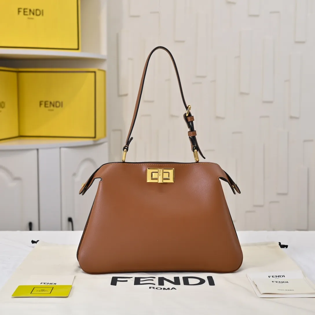 All Categories Fendi Women's Bags (Fendi) Fendi 8803