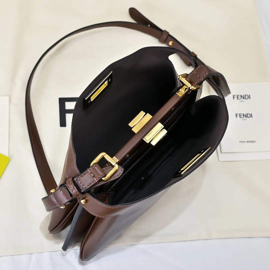 All Categories Fendi Women's Bags (Fendi) Fendi 8803