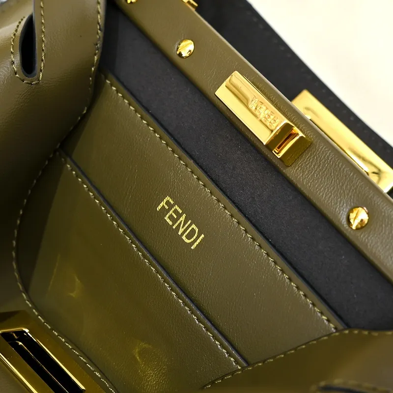 All Categories Fendi Women's Bags (Fendi) Fendi 8803