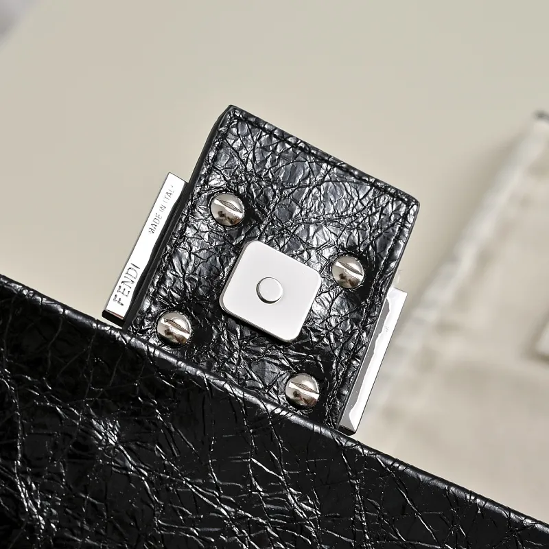 All Categories Fendi Women's Bags (Fendi) Fendi 7702