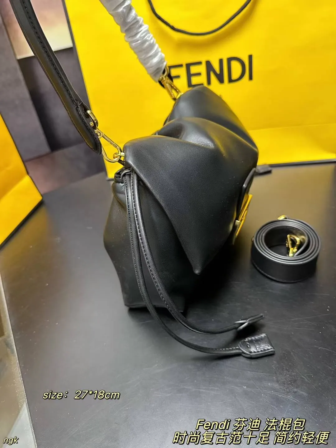 All Categories Official Website "Brand Women's Bags" Women's Bags 💙 FENDI 2025 New Fendi Crossbody Bag