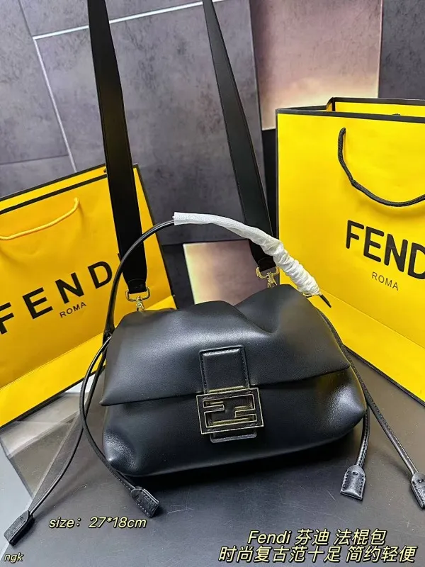 All Categories Official Website "Brand Women's Bags" Women's Bags 💙 FENDI 2025 New Fendi Crossbody Bag