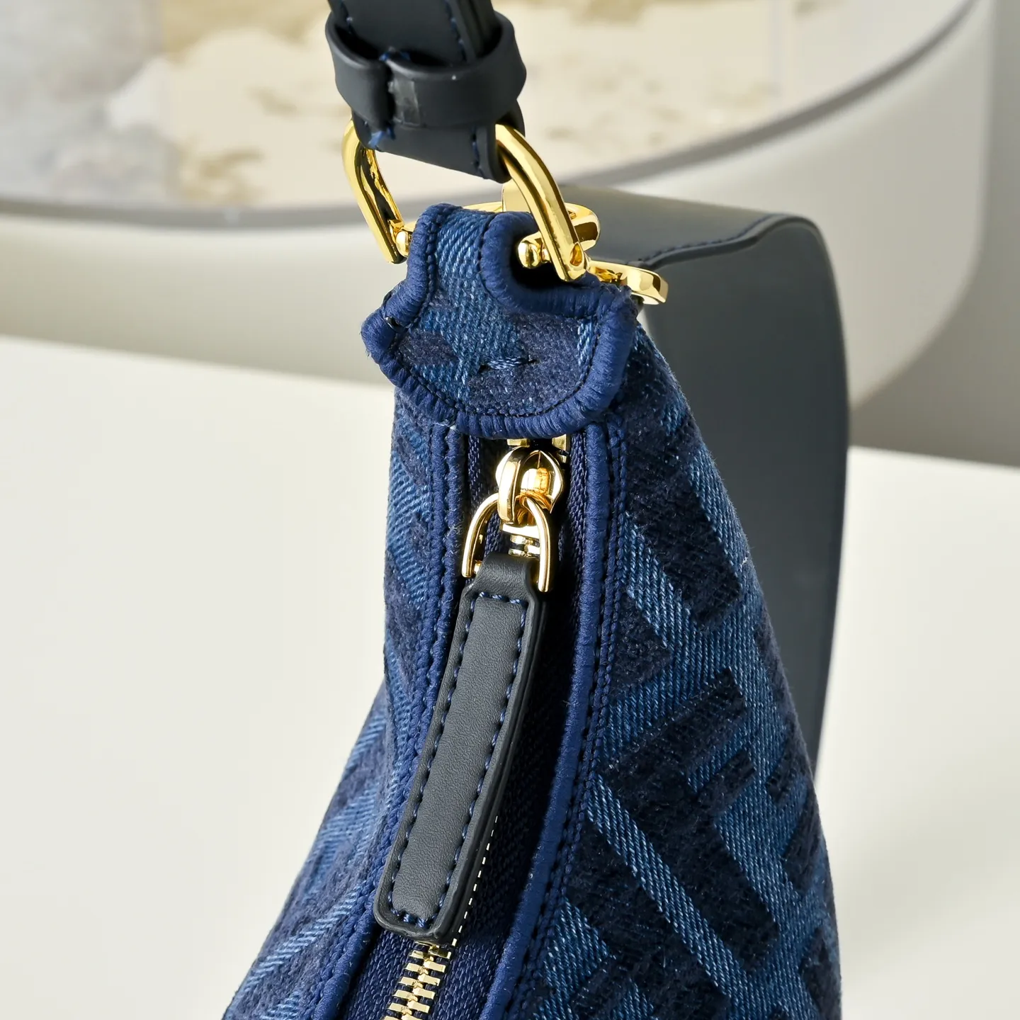 All Categories Fendi Women's Bags (Fendi) Fendi .1102 Medium