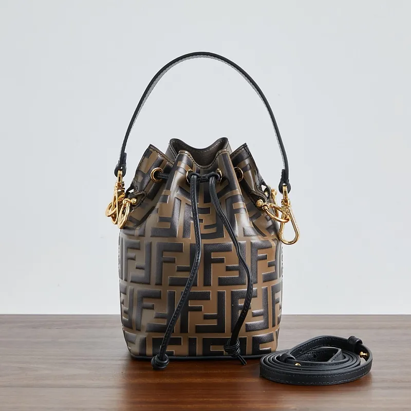 All Categories Fendi Women's Bags (Fendi) Fendi 1218