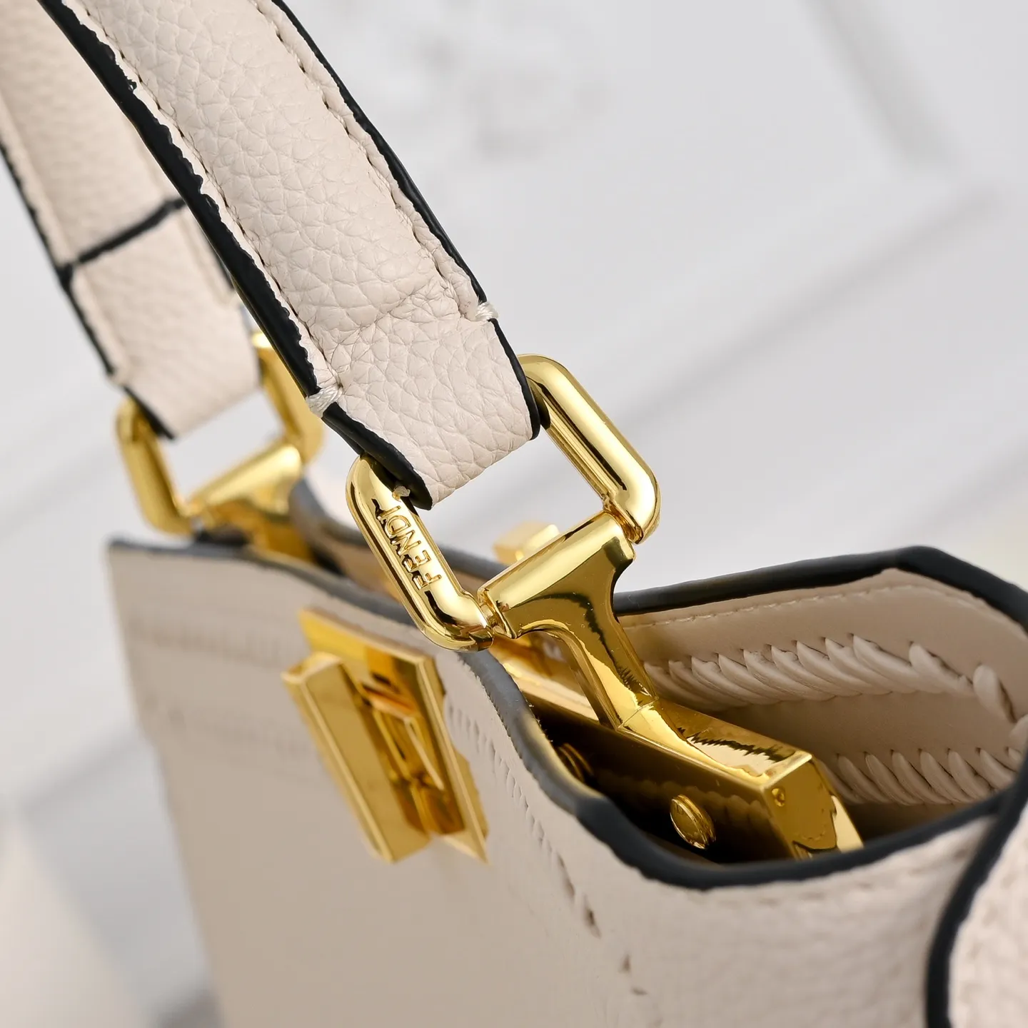 All Categories Fendi Women's Bags (Fendi) Fendi 3338