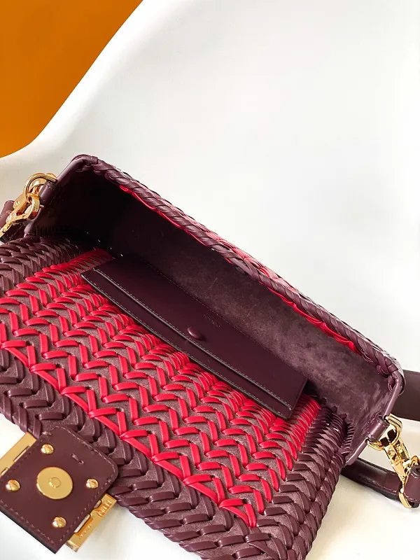 All Categories Fendi Women's Bags (Fendi) Fendi 5501