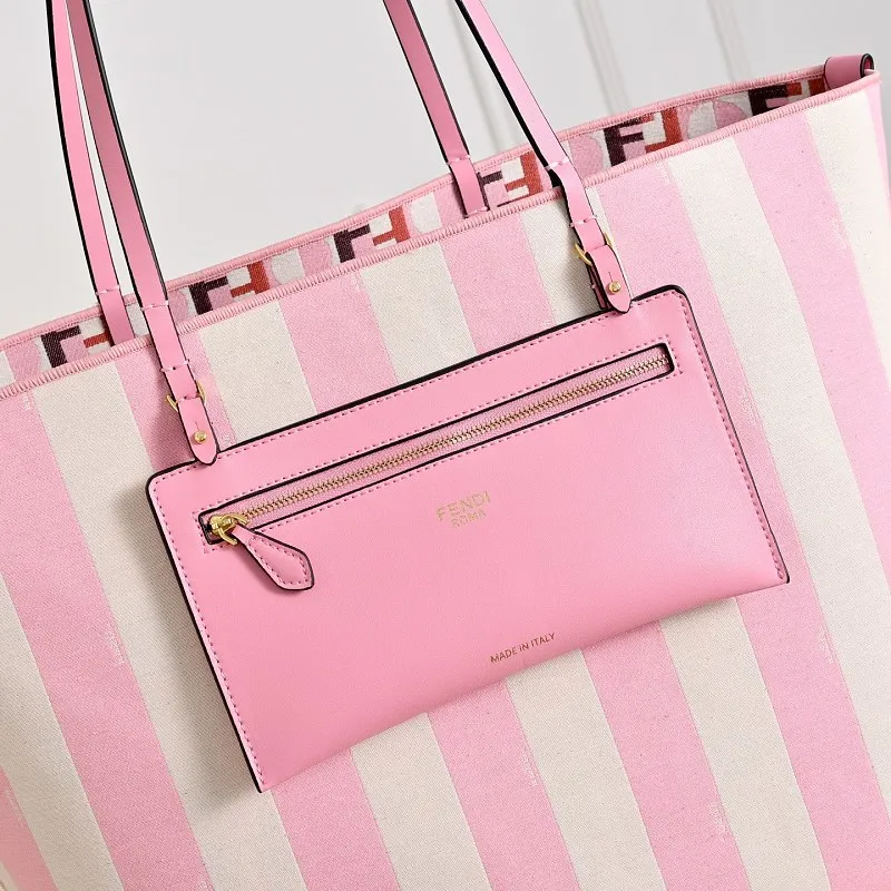 All Categories Fendi Women's Bags (Fendi) Fendi 1112