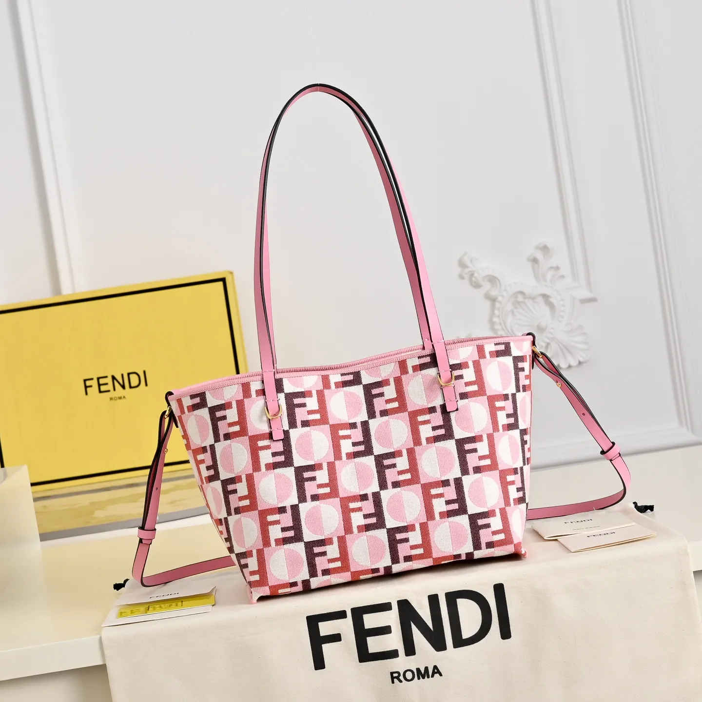 All Categories Fendi Women's Bags (Fendi) Fendi 1112