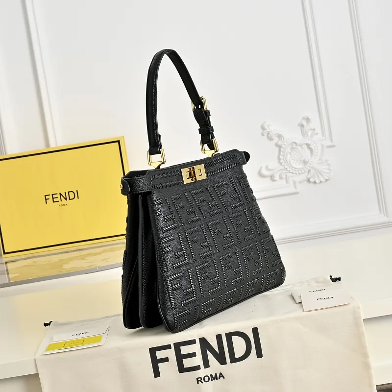 All Categories Fendi Women's Bags (Fendi) Fendi 3322
