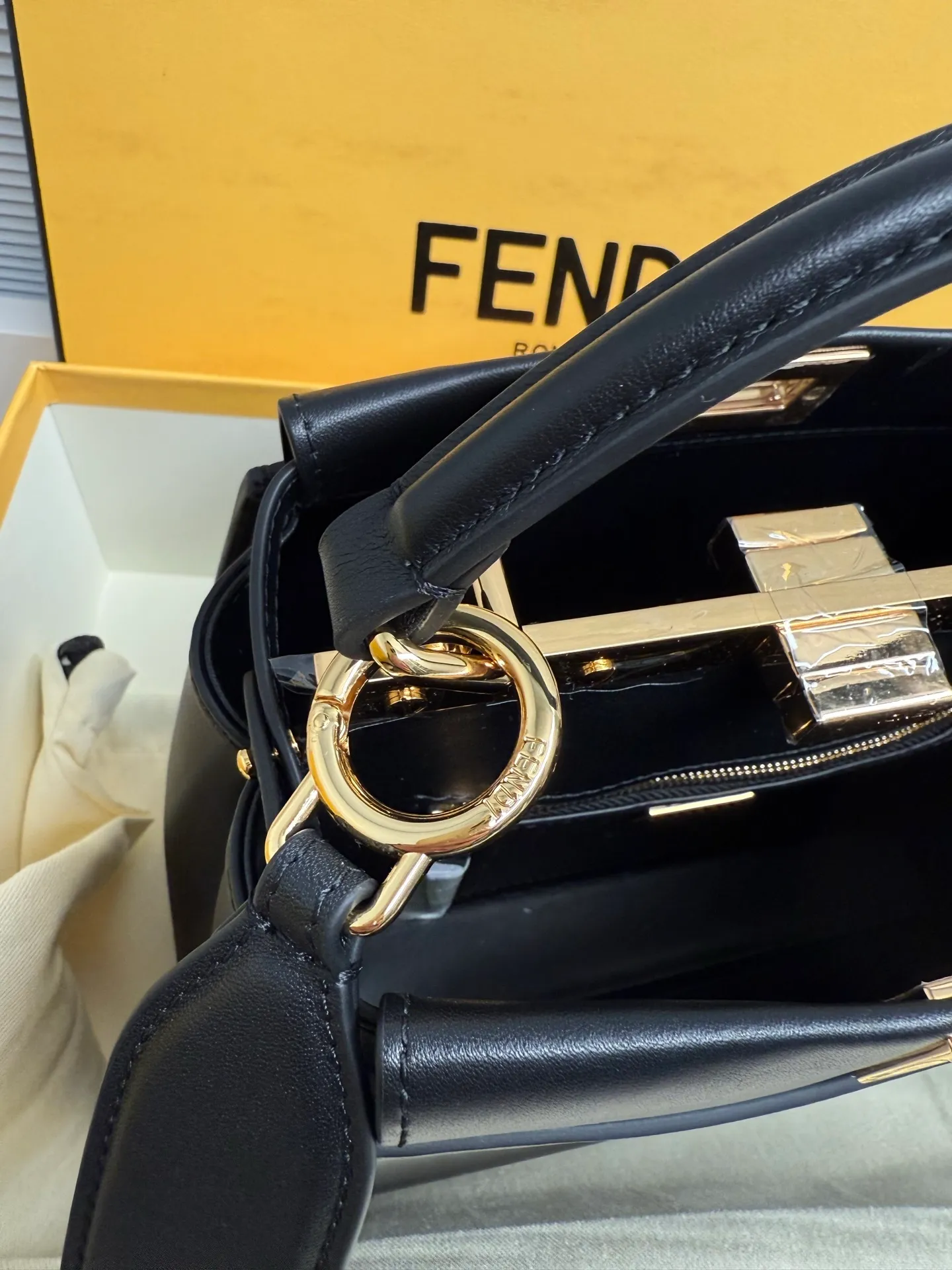 All Categories Official Website "Brand Women's Bags" Women's Bags 💙 FENDI 2026 Official Website FENDI Crossbody Bag