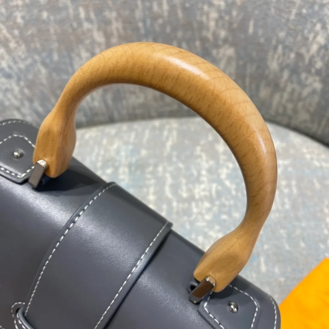 All Categories Official Website "Brand Women's Bags" Women's Bags 💙GOYARD 2025 New GOYARD Crossbody Bag