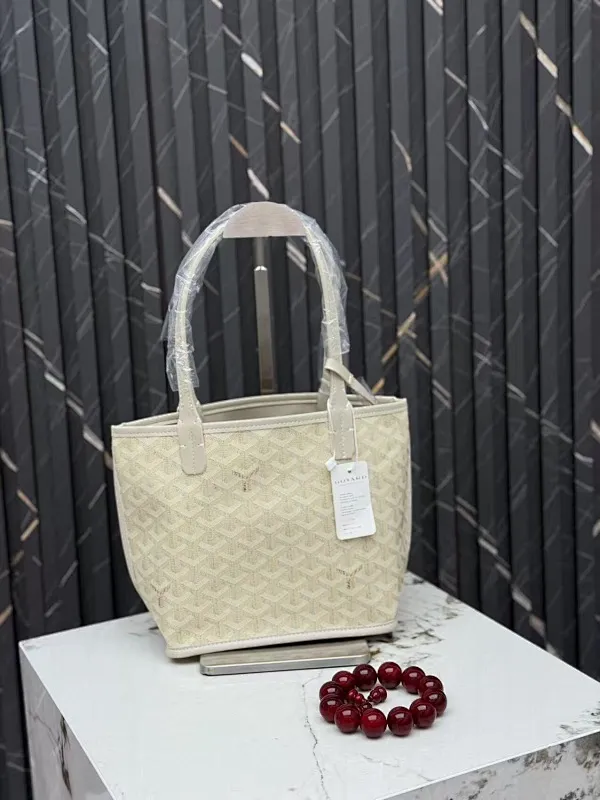 All categories Official website "Brand Women's Bags" Women's Bags 💙GOYARD 2025 new goyard handbags