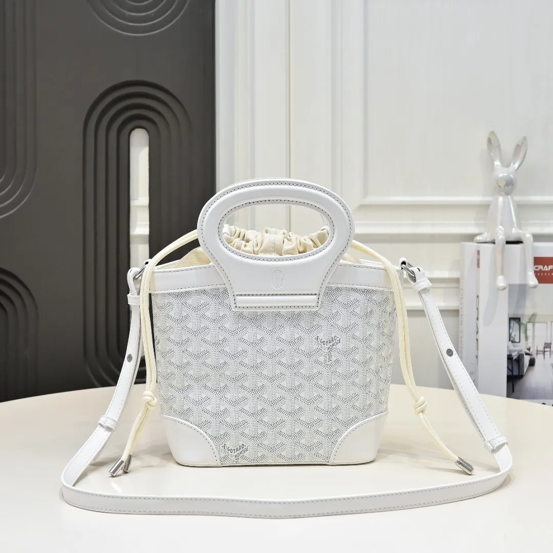 All Categories Official Website "Brand Women's Bags" Women's Bags 💙GOYARD 2026 New Goyard Crossbody Bag