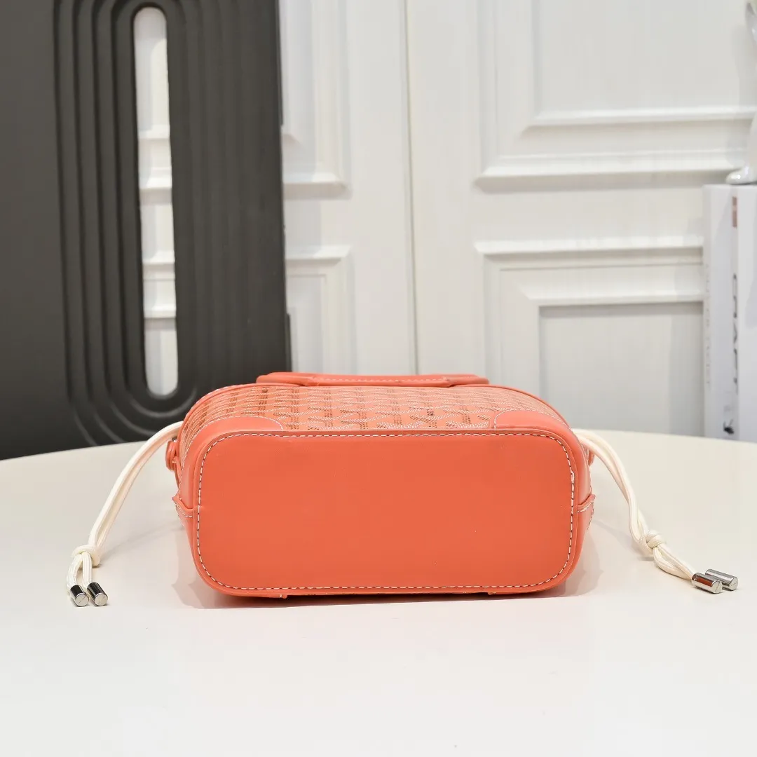 All Categories Official Website "Brand Women's Bags" Women's Bags 💙GOYARD 2026 New Goyard Crossbody Bag