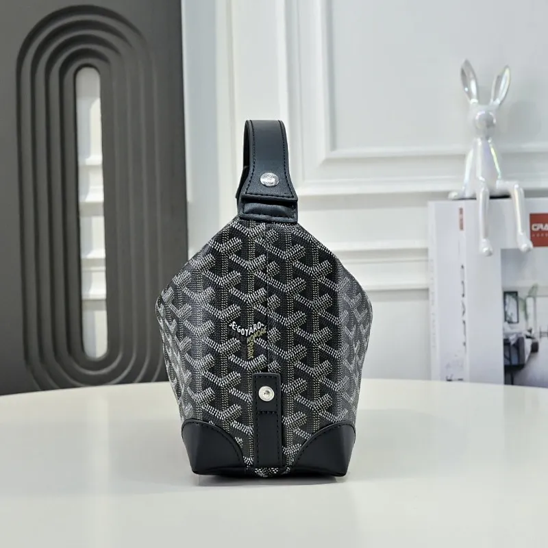 All Categories Official Website "Brand Women's Bags" Women's Bags 💙GOYARD 2026 New Goyard Crossbody Bag