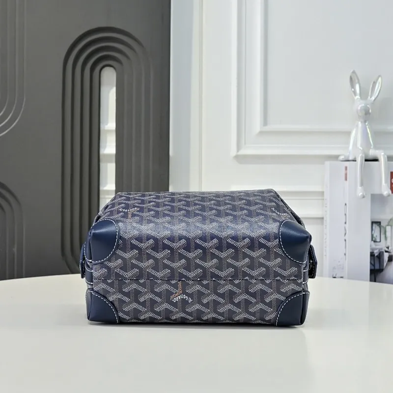 All Categories Official Website "Brand Women's Bags" Women's Bags 💙GOYARD 2026 New Goyard Crossbody Bag