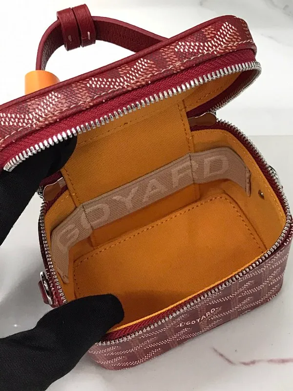All Categories Official Website "Brand Women's Bags" Women's Bags 💙GOYARD 2025 New GOYARD Cosmetic Bag