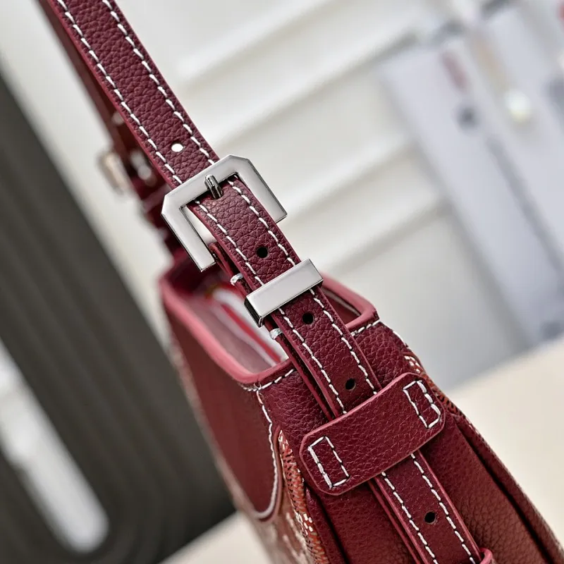 All Categories Official Website "Brand Women's Bags" Women's Bags 💙GOYARD 2026 New Goyard Crossbody Bag