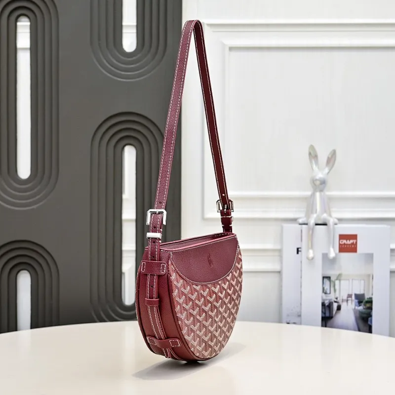 All Categories Official Website "Brand Women's Bags" Women's Bags 💙GOYARD 2026 New Goyard Crossbody Bag