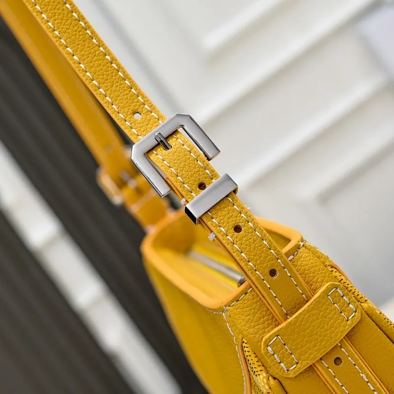 All Categories Official Website "Brand Women's Bags" Women's Bags 💙GOYARD 2026 New Goyard Crossbody Bag