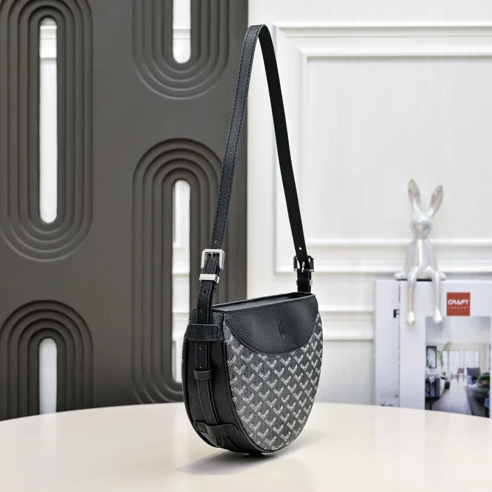 All Categories Official Website "Brand Women's Bags" Women's Bags 💙GOYARD 2026 New Goyard Crossbody Bag